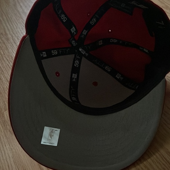 NBA Raptors Cap - Picture 2 of 4